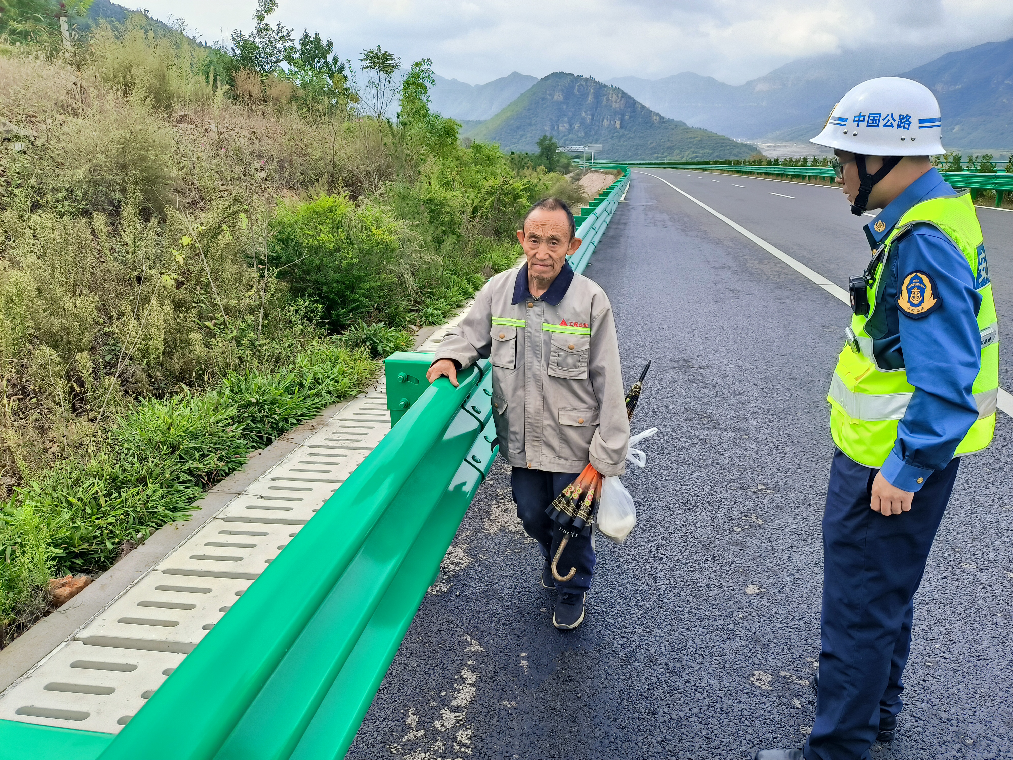 1760154114997.jpg 1760154114997.jpg