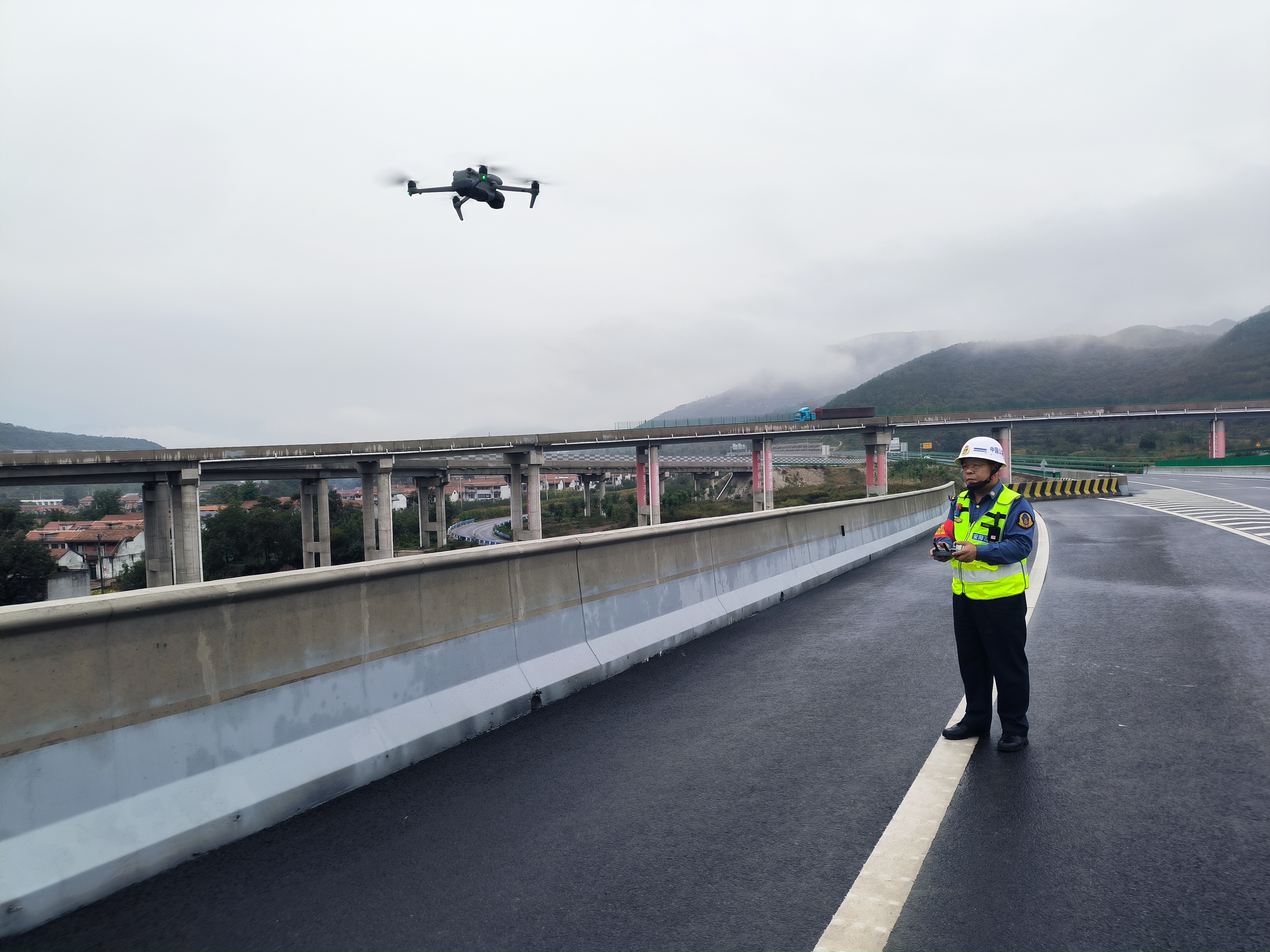 1760154649858.jpg 1760154649858.jpg