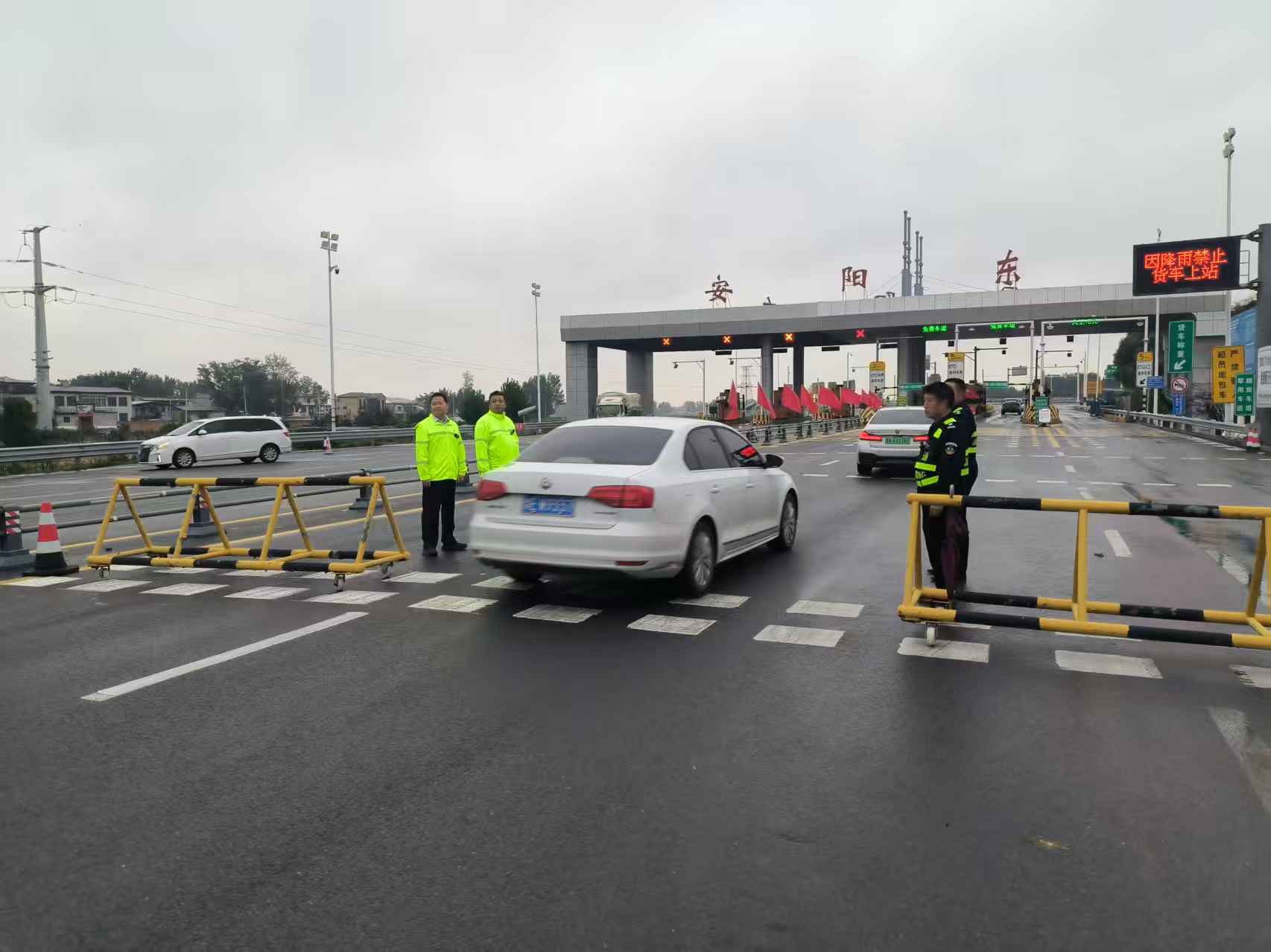 1760154898992.jpg 1760154898992.jpg