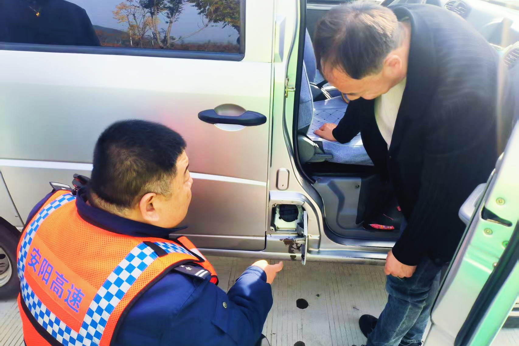 1764317650938.jpg 1764317650938.jpg